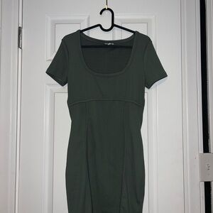 Dark Green Short Sleeve Dress